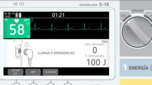 C-15 defibrillator AED mode screen